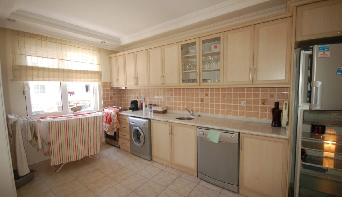 Central Apartment Near Beach in OBA Alanya Turkey
