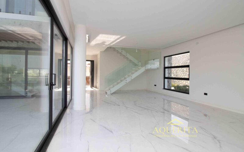 LUXURY VILLA in Bellapais, Kyrenia, North Cyprus