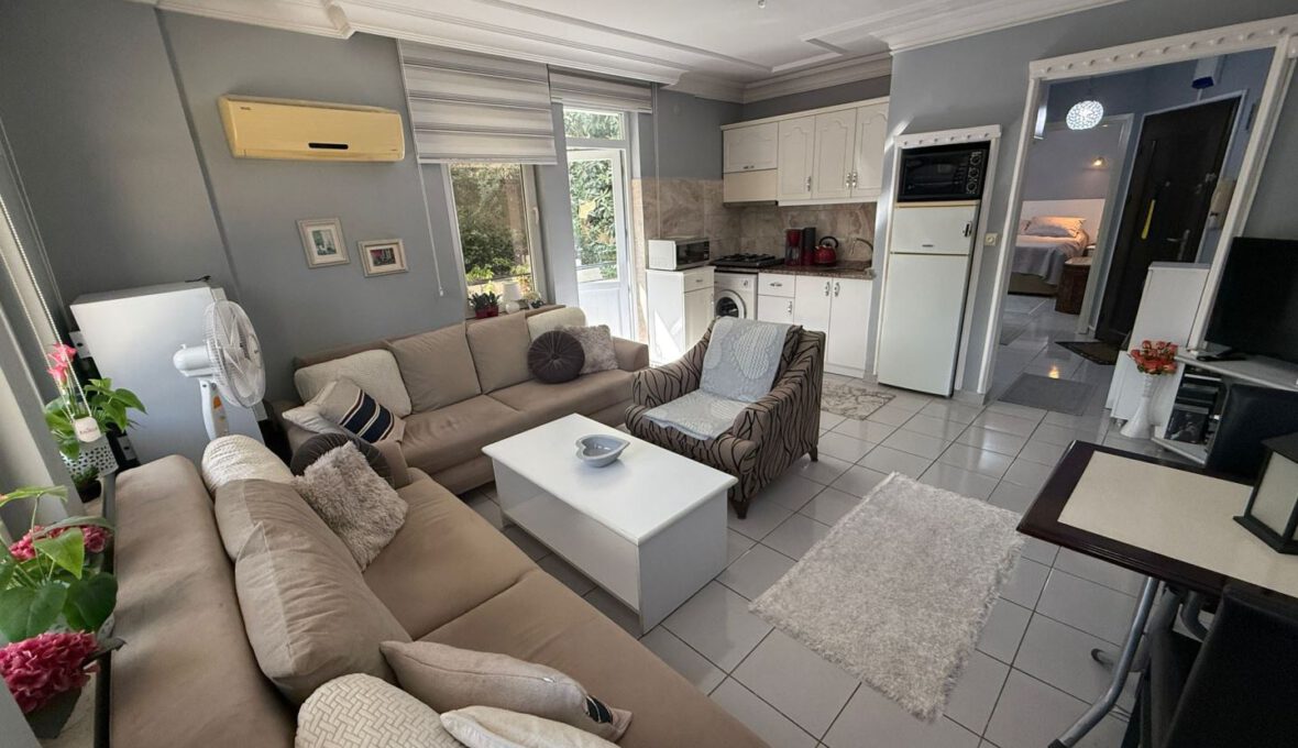 2 Room Apartment in Alanya City Center, Turkey