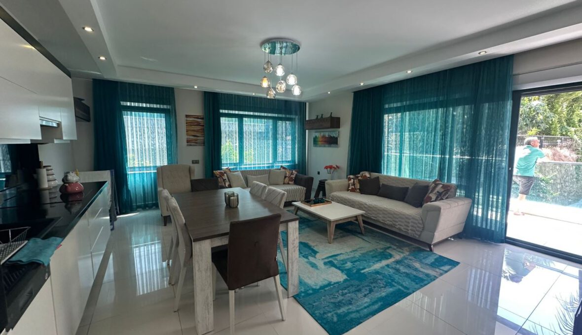 3 Room Apartment in KARGICAK, Alanya, Turkey