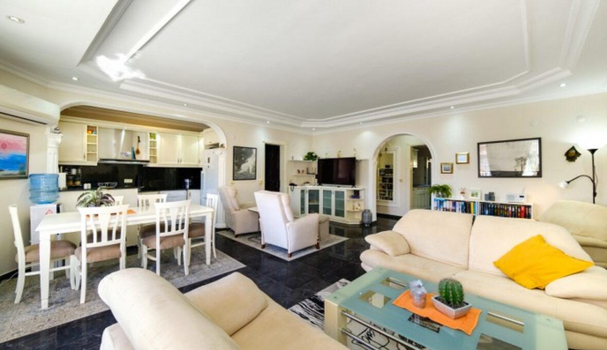 3 Bedroom Villa with Private Pool in MAHMUTLAR Alanya Turkey