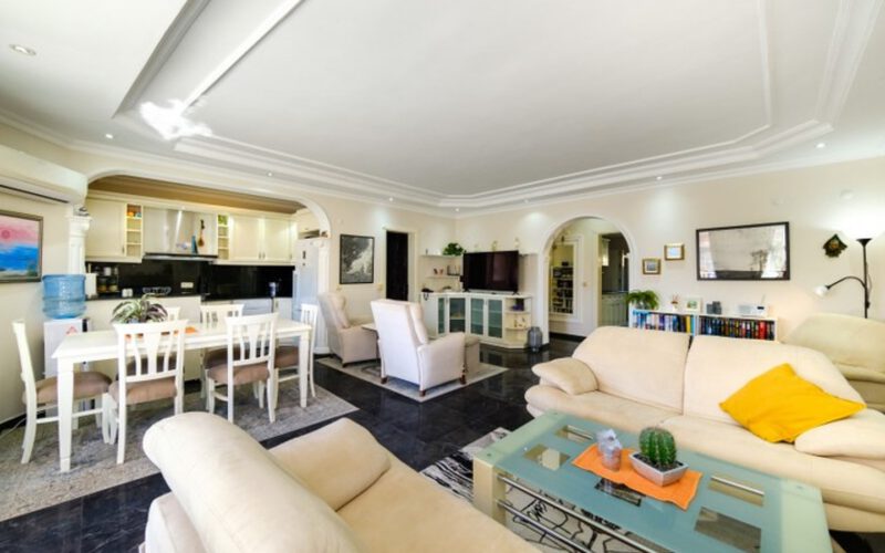 3 Bedroom Villa with Private Pool in MAHMUTLAR Alanya Turkey