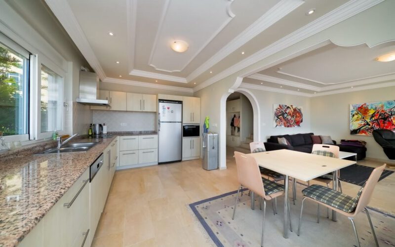 SEAVIEW 5 Room Villa in KARGICAK Alanya Turkey