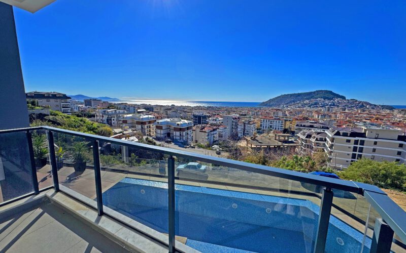 Seaview Duplex Apartment in BEKTAS, Alanya, Turkey
