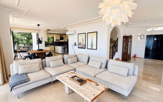 Villa with Private Pool and Sea View near KESTEL Alanya Turkey