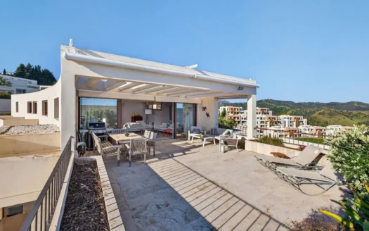 Penthouse with Sea View in Lomas de los Monteros, MARBELLA, Costa del Sol, Spanien