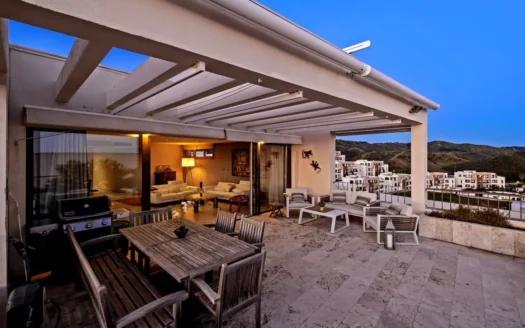 Penthouse with Sea View in Lomas de los Monteros, MARBELLA, Costa del Sol, Spanien