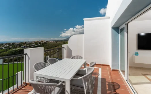 Penthouse with Sea View in BENAHAVIS, Marbella, Costa del Sol, SPAIN