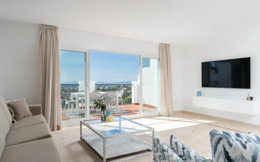 Penthouse with Sea View in BENAHAVIS, Marbella, Costa del Sol, SPAIN