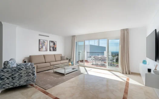 Penthouse with Sea View in BENAHAVIS, Marbella, Costa del Sol, SPAIN