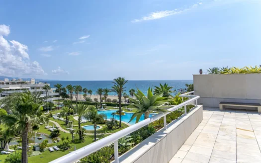 Frontline SEA VIEW Penthouse at Puerto Banús in MARBELLA, Costa del Sol, Spain