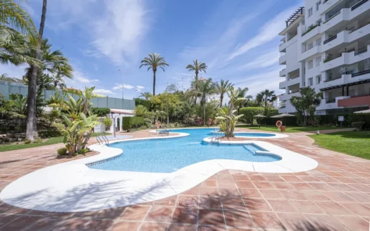 Modern Apartment in PUERTO BANÚS Marbella Spain
