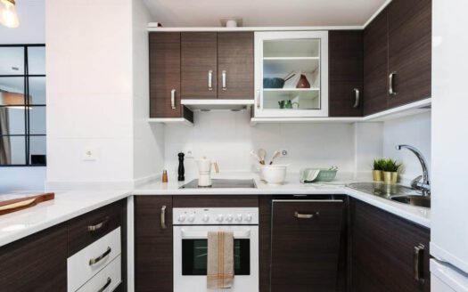 3 Room Apartment in Small Oasis, La Duquesa, MANILVA, Costa del Sol, Spain