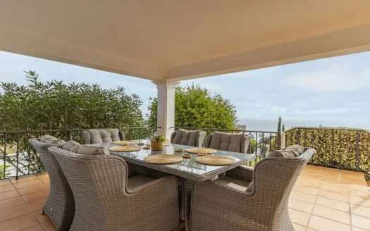 Luxury 5 Room Sea View Villa with Private Pool in LA PALOMA, Manilva, Costa del Sol, Spain