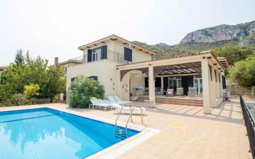 Sea View Villa with Infinity Pool in CATALKOY Kyrenia North Cyprus for Sale
