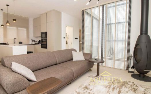 Villa with 5 Bedrooms and Private Pool in CATALKOY, Kyrenia, North Cyprus