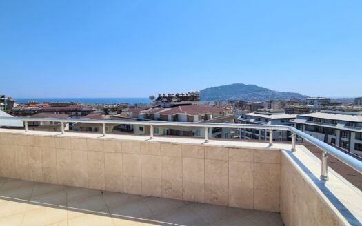 Spacious Duplex Penthouse with Sea & Castle Views in ALANYA City Centre, Turkey