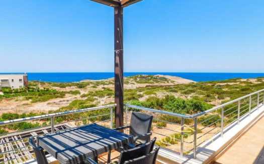 Furnished 3 Room Penthouse with Sea View in TATLISU, Kyrenia, North Cyprus