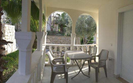 Furnished 4 Room Villa in INCEKUM Alanya Turkey for Sale