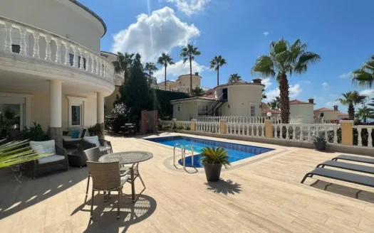 Villa with private Pool + beautiful Panoramaview to Sea and Mountains in KARGICAK Alanya Turkey