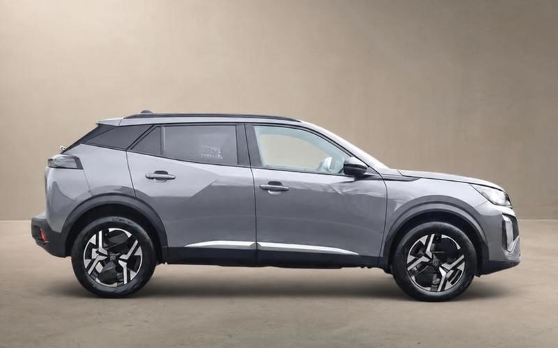 Peugeot 2008 Side View