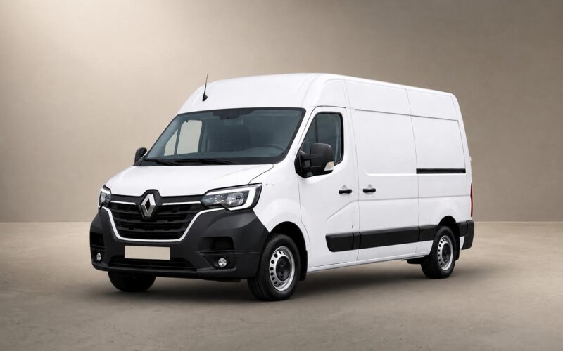 Renault Master Front Side