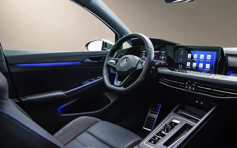 Volkswagen Golf 05 Car Leasing in Cyprus