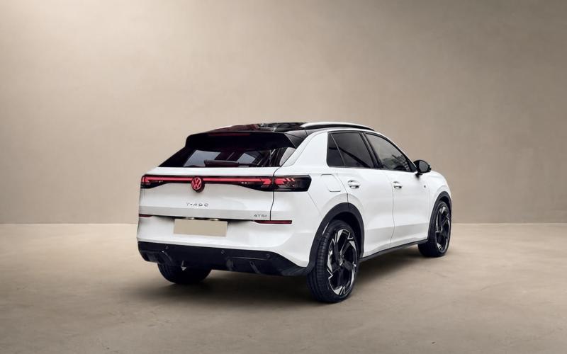 Volkswagen T ROC Back Side View