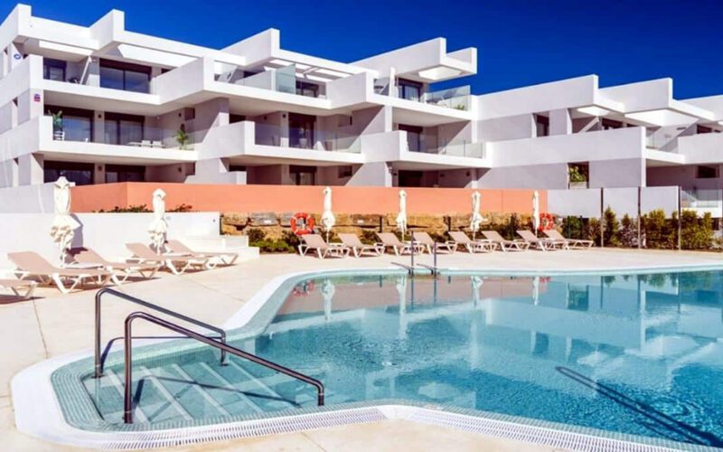 2 Bedroom Apartment in Pure South MANILVA, COSTA del SOL, Spain