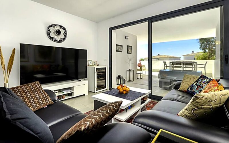 2 Bedroom Apartment in Pure South MANILVA, COSTA del SOL, Spain
