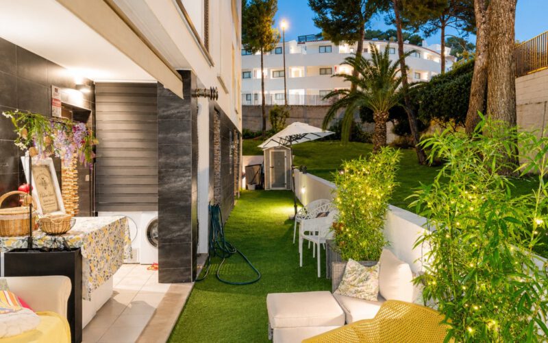 4 Bedroom Apartment on Ground Floor in Palmanova MALLORCA Spain