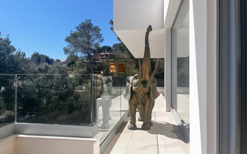 Modern Villa with Sea View and Private Pool in Palmanova MALLORCA Spain