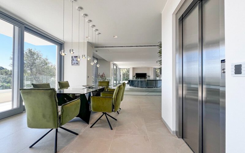 Modern Villa with Sea View and Private Pool in Palmanova MALLORCA Spain