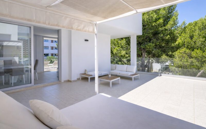 3 Bedroom Penthouse in Palmanova MALLORCA Spain
